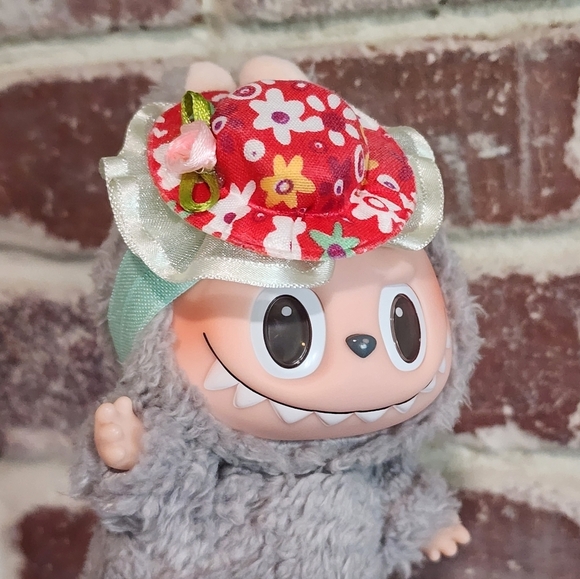 Labubu Red Hat Headband - Picture 1 of 5